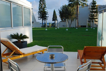 Frixos Suites Hotel Apts Oroklini Exterior foto